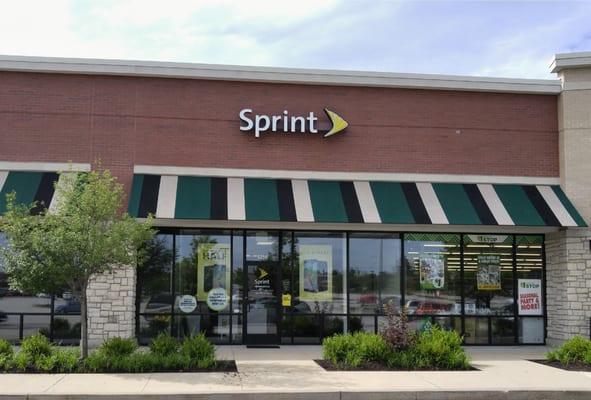 We are located in Town and Country Crossing at the intersection of Clayton Rdand Woods Mills Rd. Near Target on the South end of the plaza