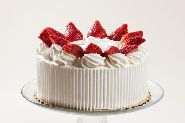 Lutz Cafe & Pastry Shop