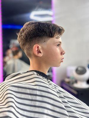 Kids haircut - precise & clean