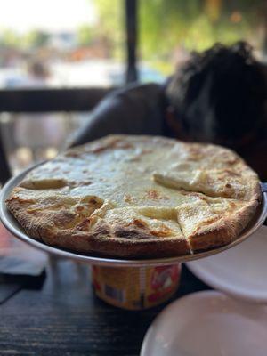 Cheese pizza( Thyme cream, extra extra mozzarella), it was soooo good.