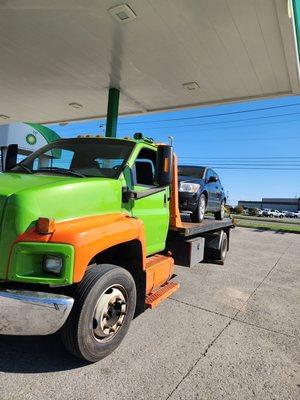 Garcia's TDT Towing & Repair