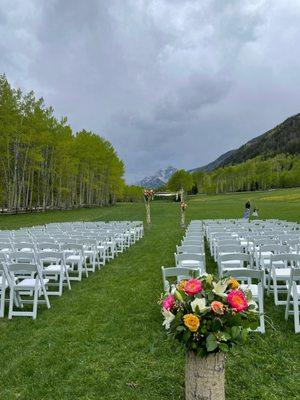 Susan's Flowers & Gifts