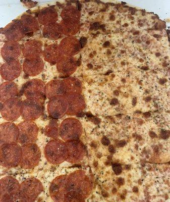 Thin crust Cheese Pizza