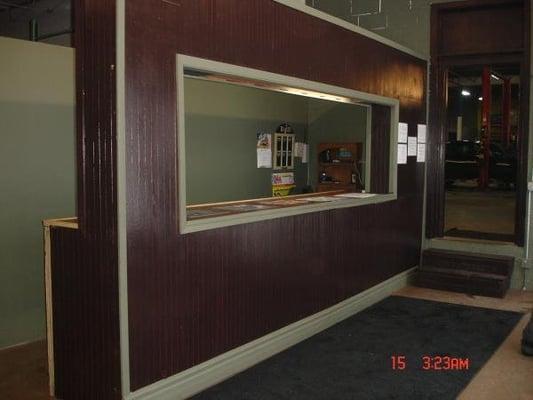 Office & Waiting Area with Cable TV & WiFi internet