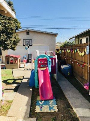 Little Munchkins Playhouse Daycare