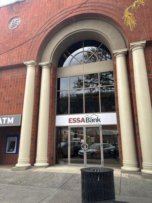Essa Bank & Trust