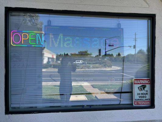 Visit us for a relaxing massage at Olive Massage, located in Rancho Cordova, CA.