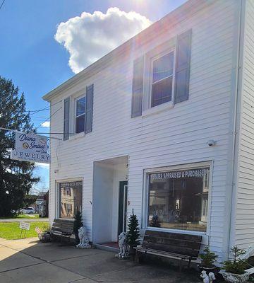 Diana Smires and Son's Jewelry