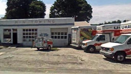 U-Haul Neighborhood Dealer