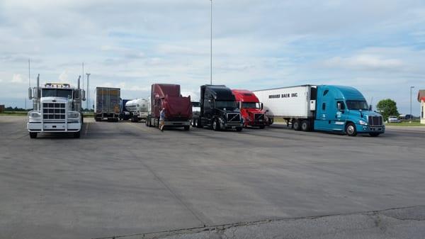 Central Travel Plaza