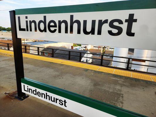 LIRR Lindenhurst Station
