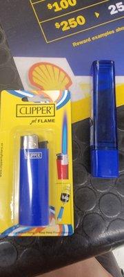 This lighter is labeled and sold as a jet flame refillable light. This is neither of the two.