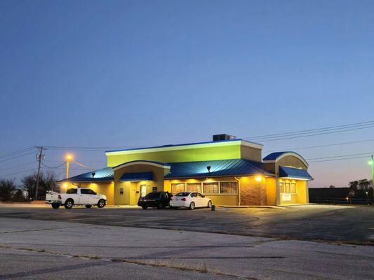 Julian’s Family Diner