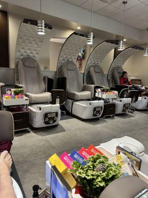 La Vie Nails & Spa