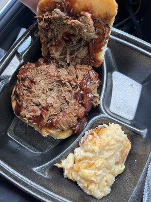 Sweetie’s Bar-B-Q & Blues House