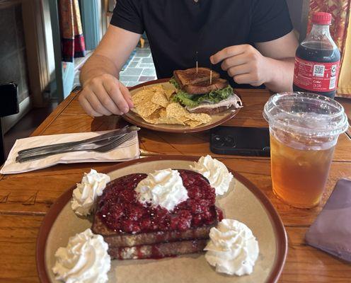 Lydia's Cafe