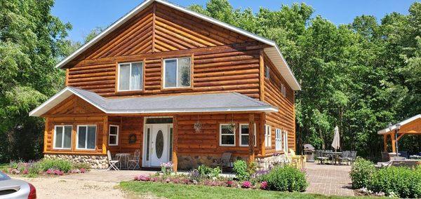 Roger Hahn - Lakes Family Real Estate