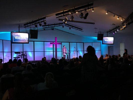 Chris August concert