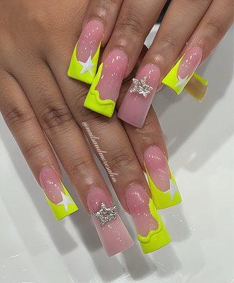 Nails and More Salon