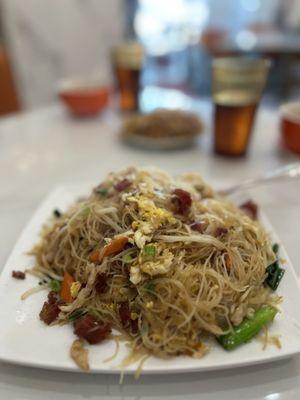 Stir fry rice noodles .. good!