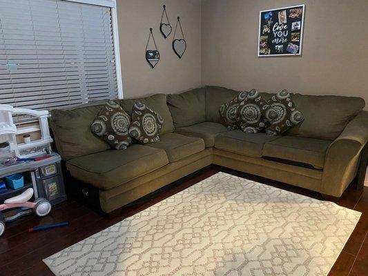 Luminous cleaning service