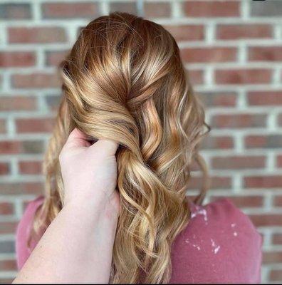 Making Waves Hair Salon