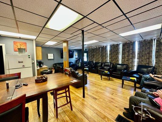 Butler Cigars & Smoking Lounge