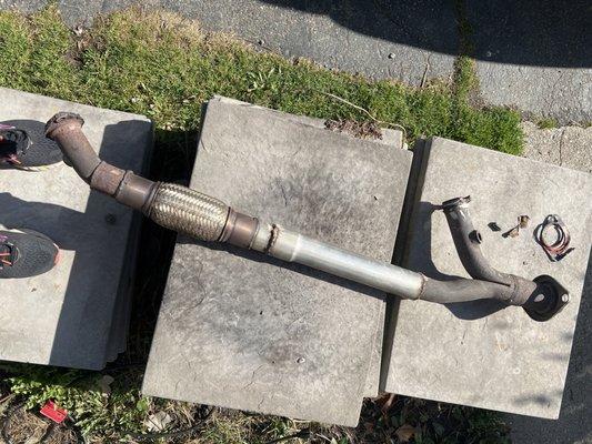 Was told I need a flex pipe. Paid for it. Then was told I need a Y pipe too. Flex & Y pipe are same pipe. Not cool.