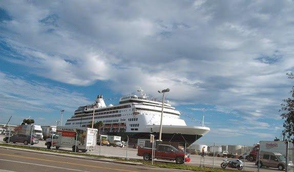 Lennie's Airport Transportation and Taxi Service