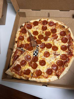 Pepperoni pizza