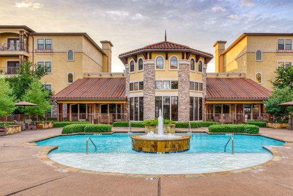 Aventine at Kessler Park