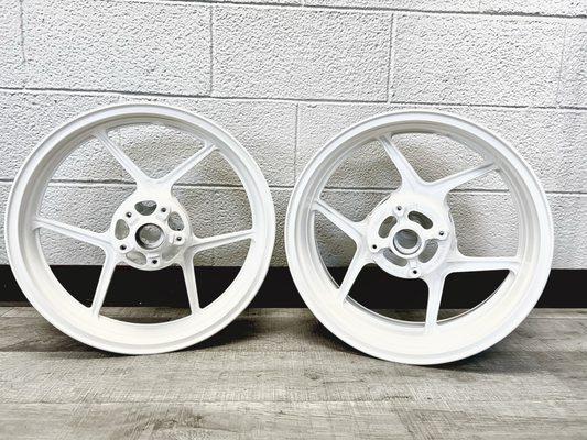 Steel Wheels in White Gloss
