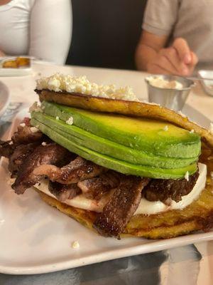 El Sitio Bar & Grill