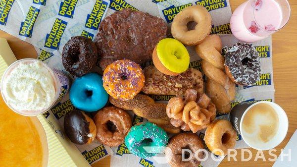 Daylight Donuts - Overland Park