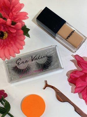 Ena'Vative Hair Studio