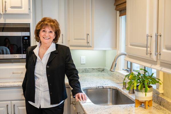 Dottie Gay - Coldwell Banker Residential Brokerage