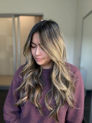 Lived in Bronde (Brown Blonde)