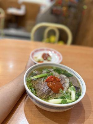 To ngày V Day and Tết