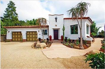 Valencia Tree & Landscape