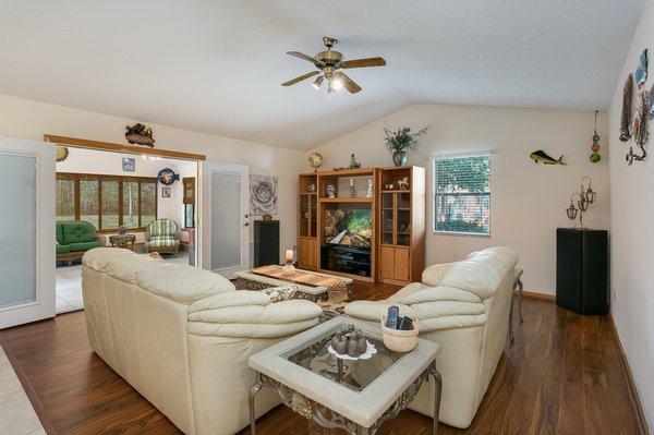 SOLD - 1355 Roberts Road