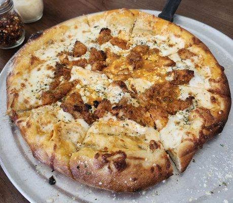 Buffalo chicken pizza