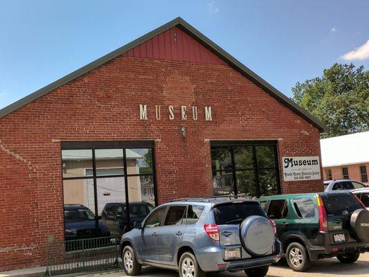 Grundy County Historical Society And Museum