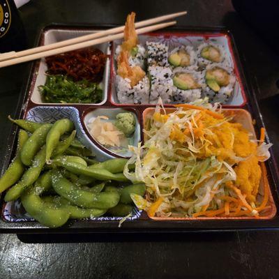 Vanderbilt Bar & Grill - Vanderbilt Market