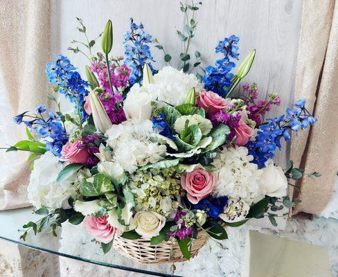 Beautiful custom bouquet prepared on 6/4/25 by Patricia, who graciously sent me a photo before having it delivered to a friend of mine.