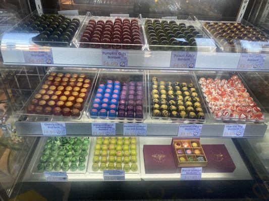 Cocoa Club by Pollinator Chocolate