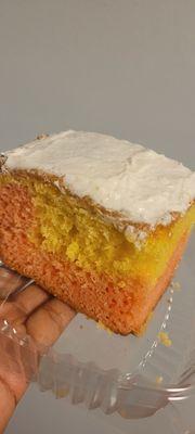 Strawberry lemon cake