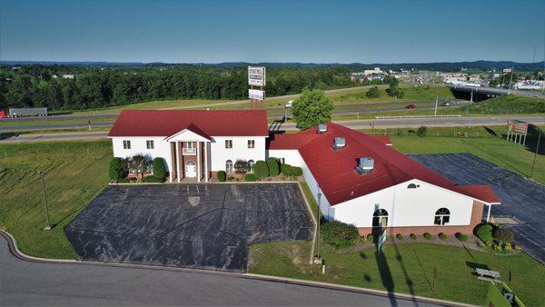ANTIQUE MALL OF TOMAH