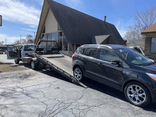 Flat Rate Towing & Service’s