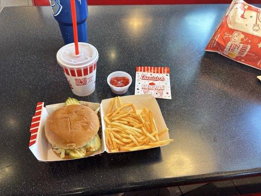 Freddy's Frozen Custard & Steakburgers