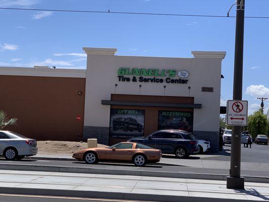 Gunnell's Tires & Service